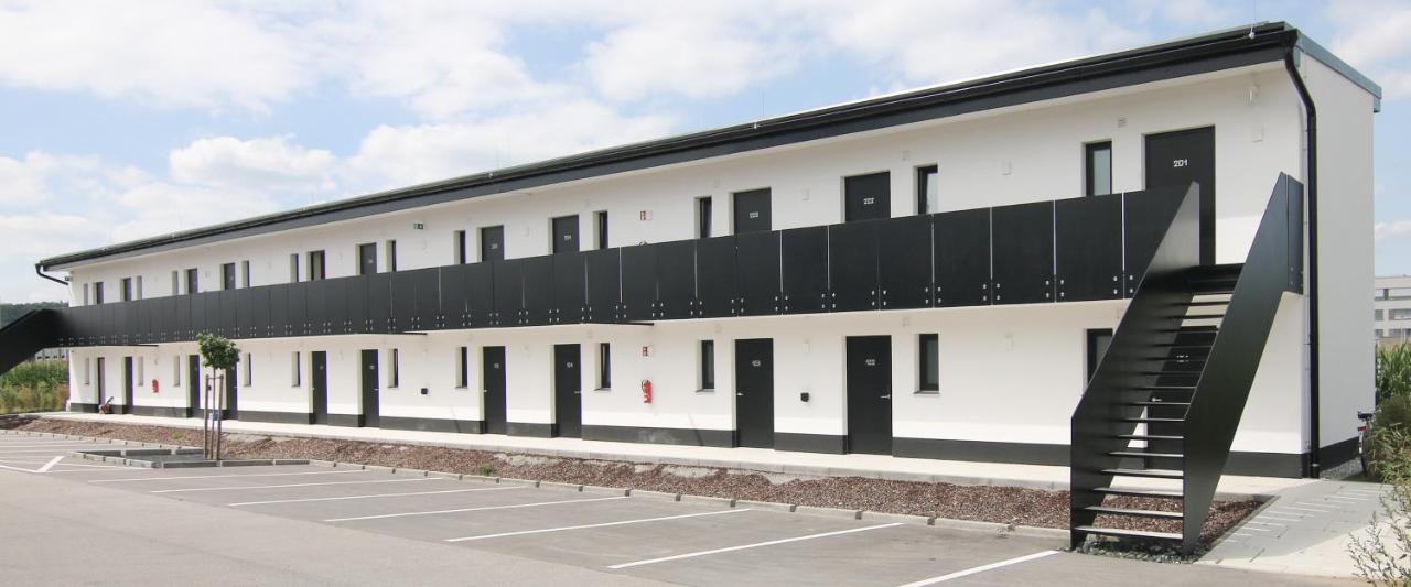 Men Hotel By Wmm Hotels Mengen Kültér fotó
